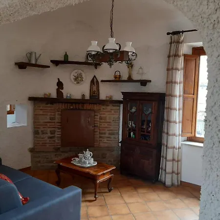 Casa Sul Borgo דירה